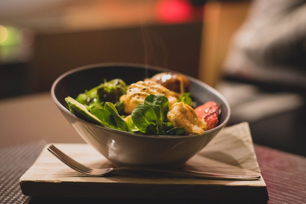 A fresh, healthy meal bowl representing a sustainable and balanced lifestyle